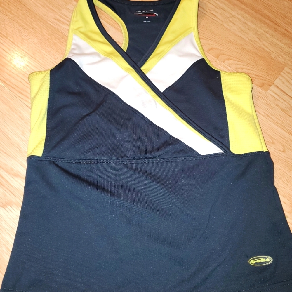 Bolles Women's Medium High Performance Tank